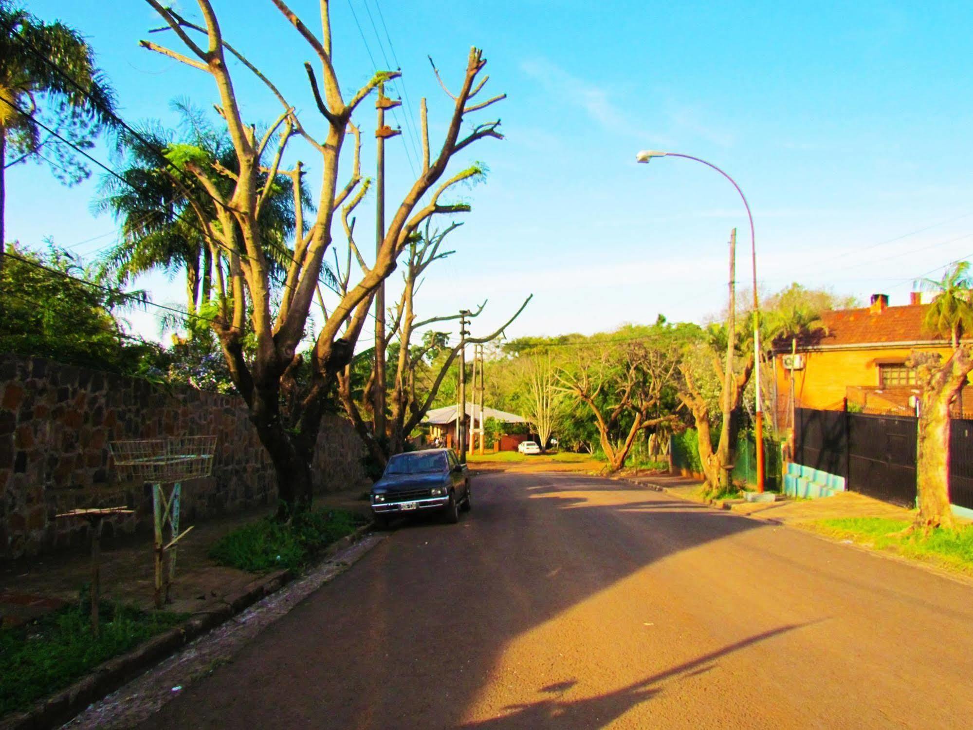 Iguazu Rey Hostel Puerto Iguazú Exterior foto